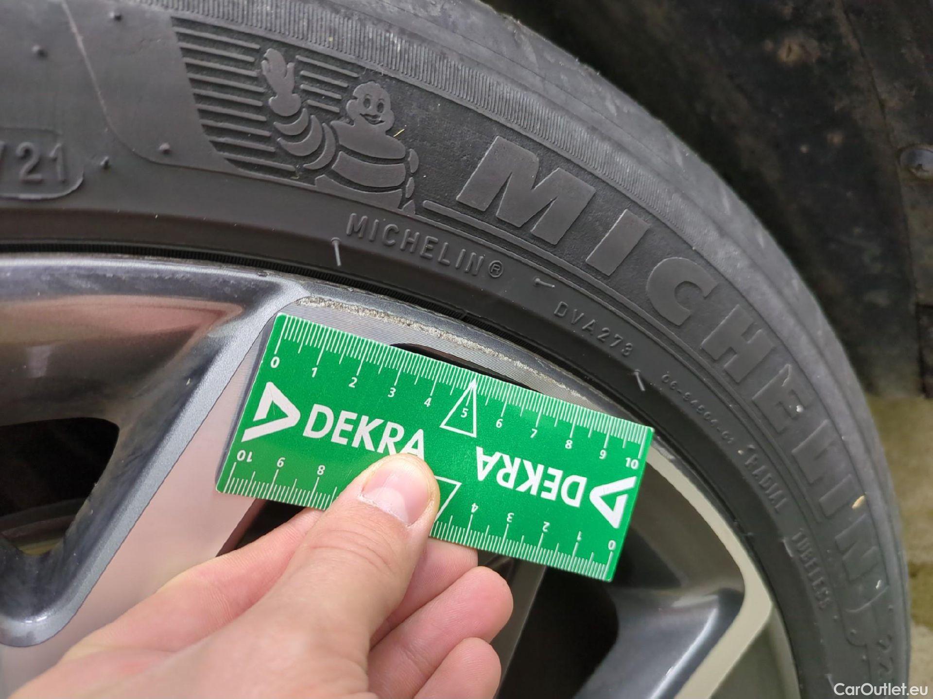  Hyundai  Konna Kona Creative Hybrid 2WD 1.6 GDI 140CV BVA6 E6d #15