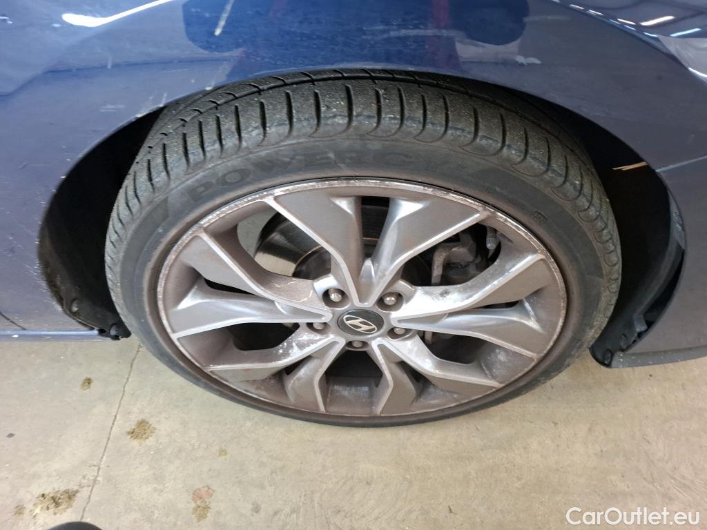  Hyundai  i30  N Line 1.4 T-GDI 140CV BVA7 E6dT #52