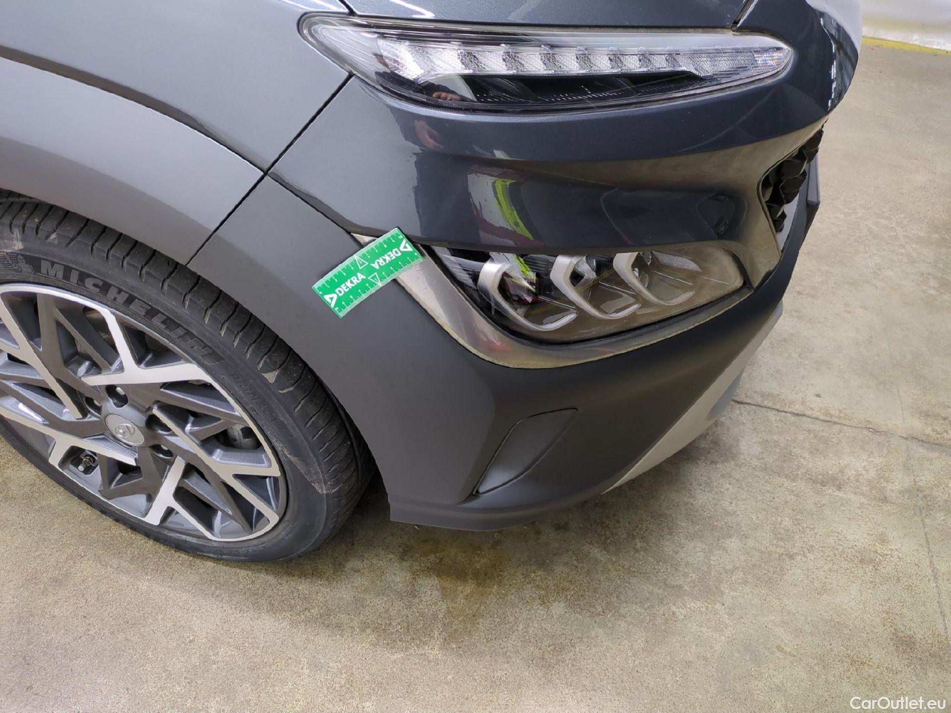  Hyundai  Konna Kona Creative Hybrid 2WD 1.6 GDI 140CV BVA6 E6d #48