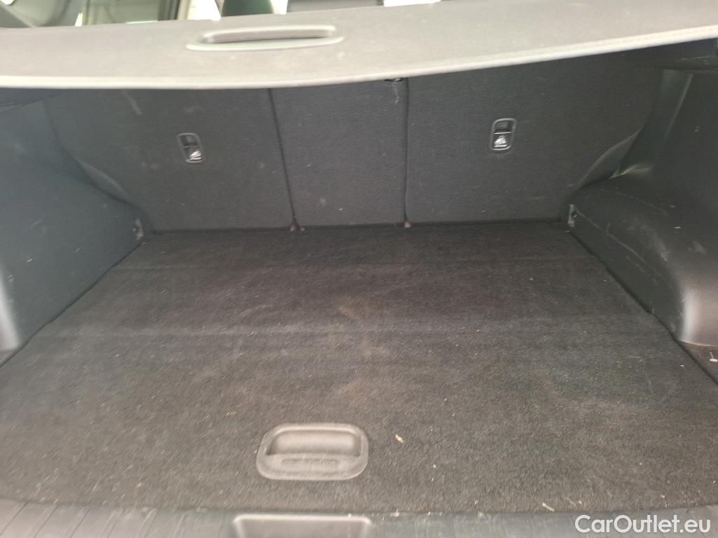  Hyundai  Tucson HYUNDAI  / 2020 / 5P / SUV 1.6 PHEV 265 HTRAC EXECUTIVE 4WD AUTO #29