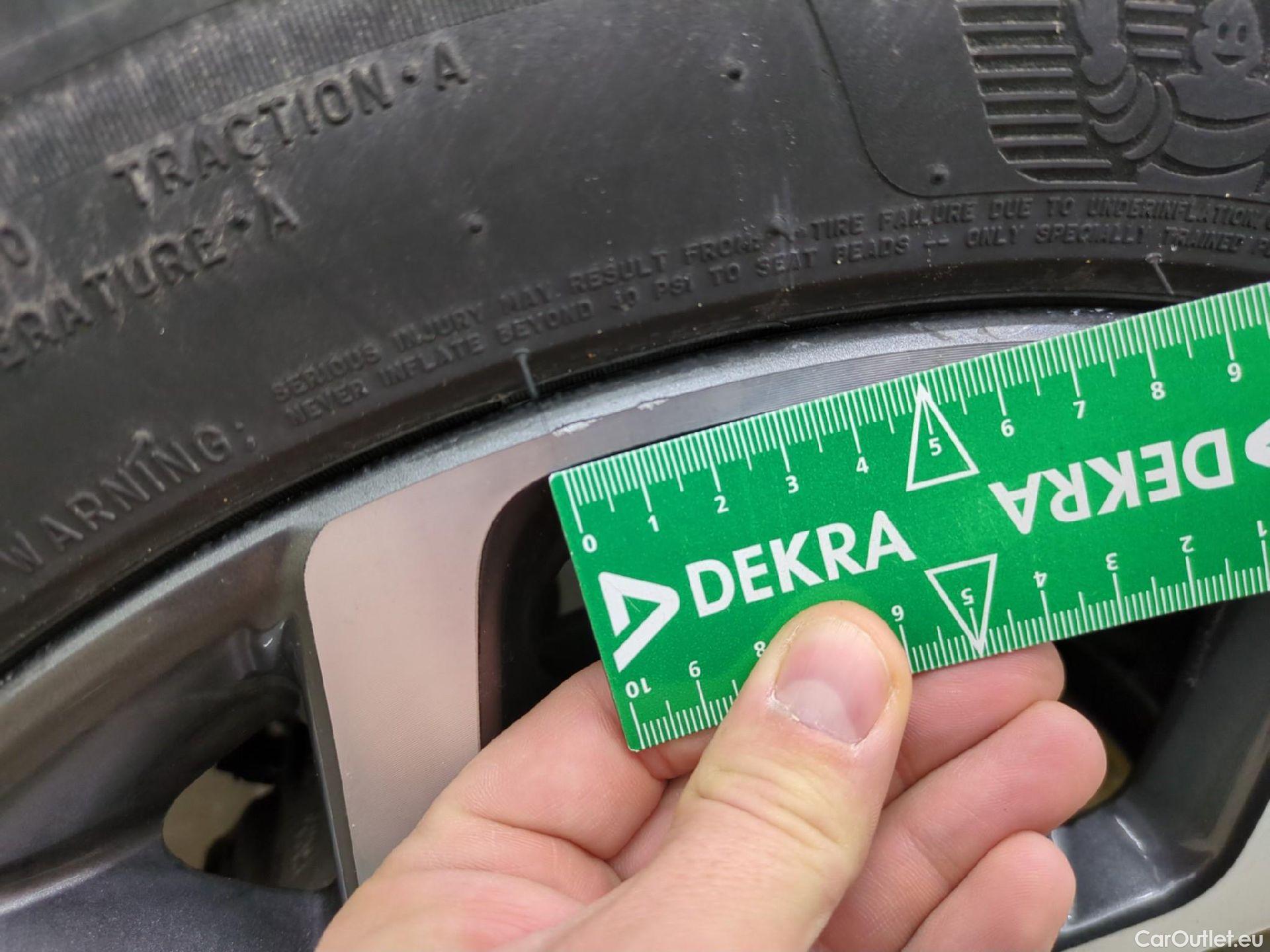  Hyundai  Konna Kona Creative Hybrid 2WD 1.6 GDI 140CV BVA6 E6d #21