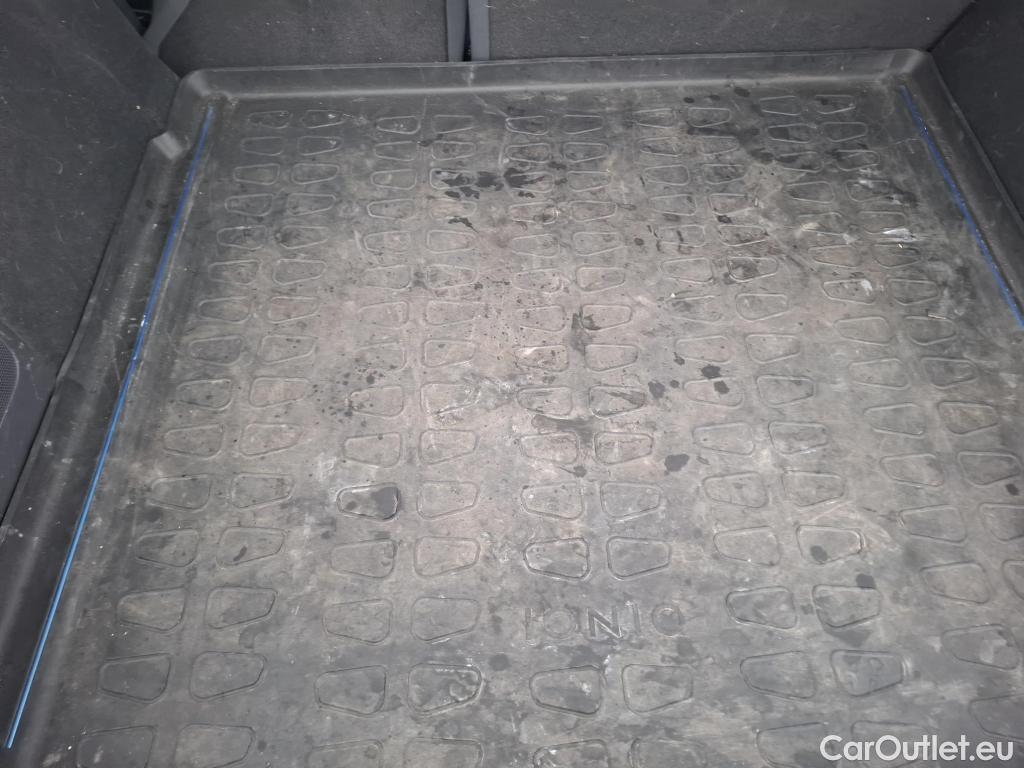  Hyundai   Ioniq HYUNDAI / 2019 / 5P / Berline 1.6 PLUG-IN EXECUTIVE #5