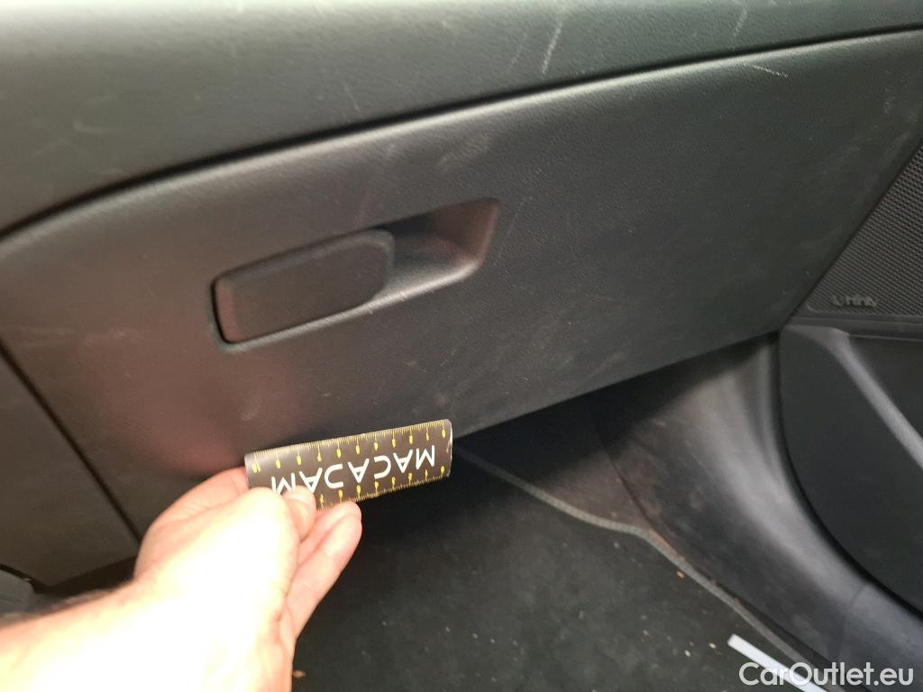  Hyundai   Ioniq HYUNDAI / 2019 / 5P / Berline 1.6 PLUG-IN EXECUTIVE #19