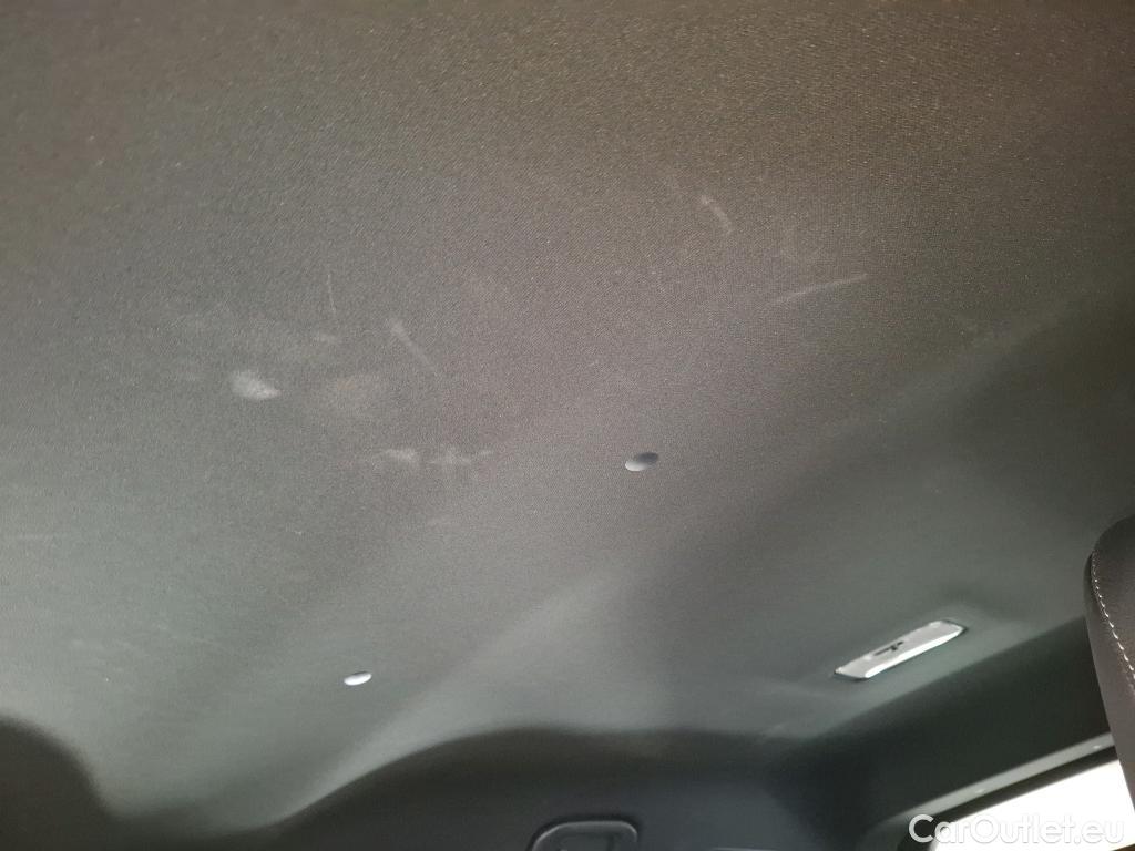  Toyota  RAV4 TOYOTA  Hybride / 2017 / 5P / SUV Hybride 2WD 218ch Black Edition #16