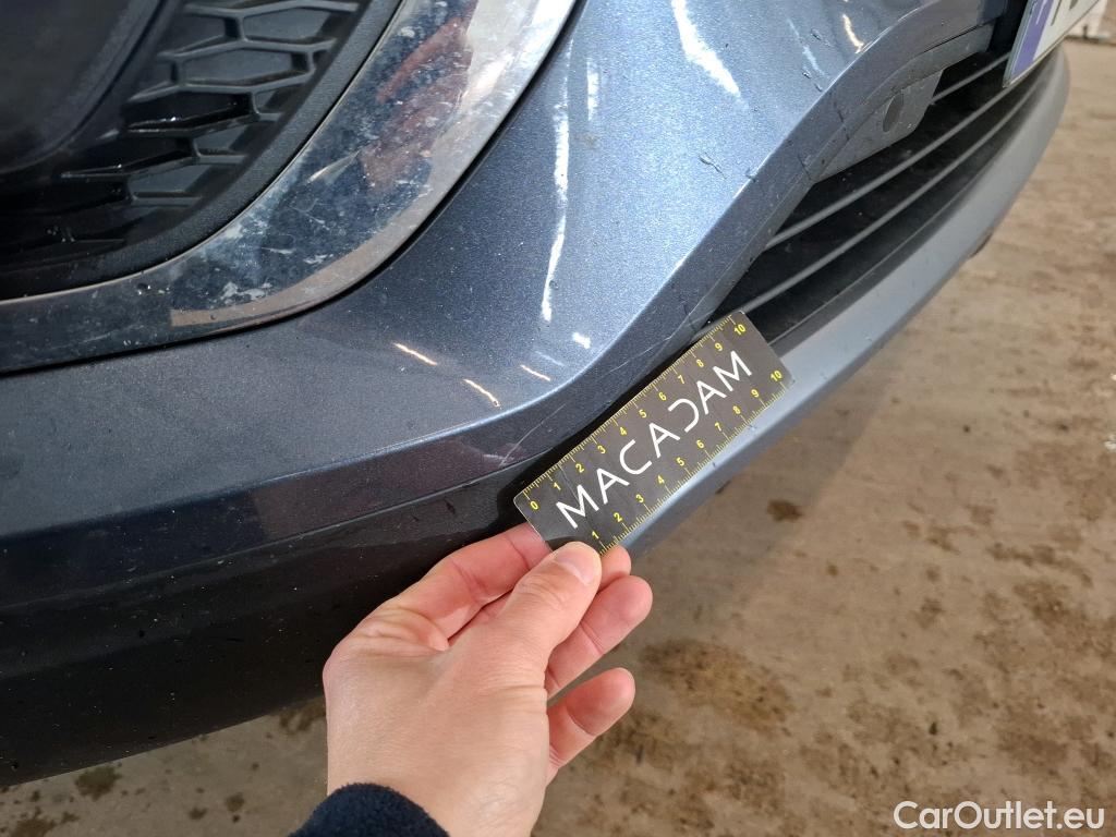  Renault  Kadjar RENAULT  / 2018 / 5P / Crossover Intens TCe 160 FAP #14