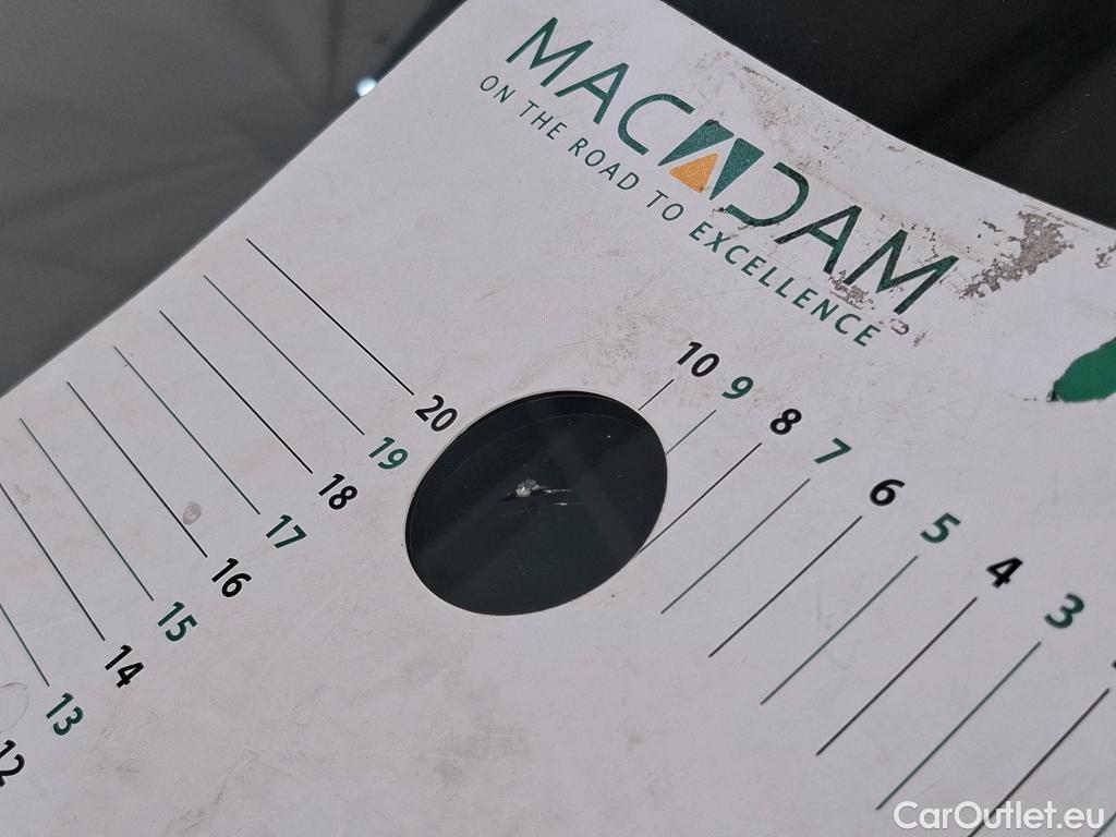  Peugeot  3008 PEUGEOT  / 2020 / 5P / SUV 1.6 HYBRID4 300 E-EAT8 GT Pack #2