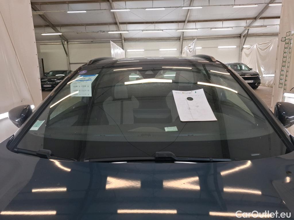  Peugeot  3008 PEUGEOT  / 2020 / 5P / SUV 1.6 HYBRID4 300 E-EAT8 GT Pack #1