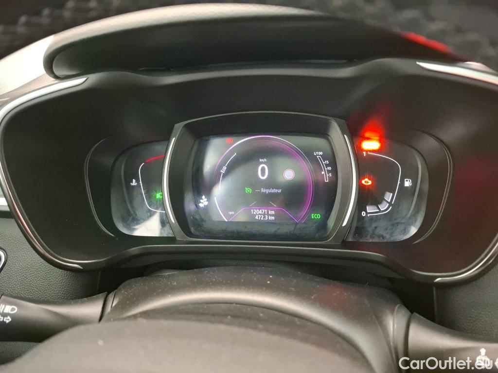  Renault  Kadjar RENAULT  / 2018 / 5P / Crossover Intens TCe 160 FAP #32