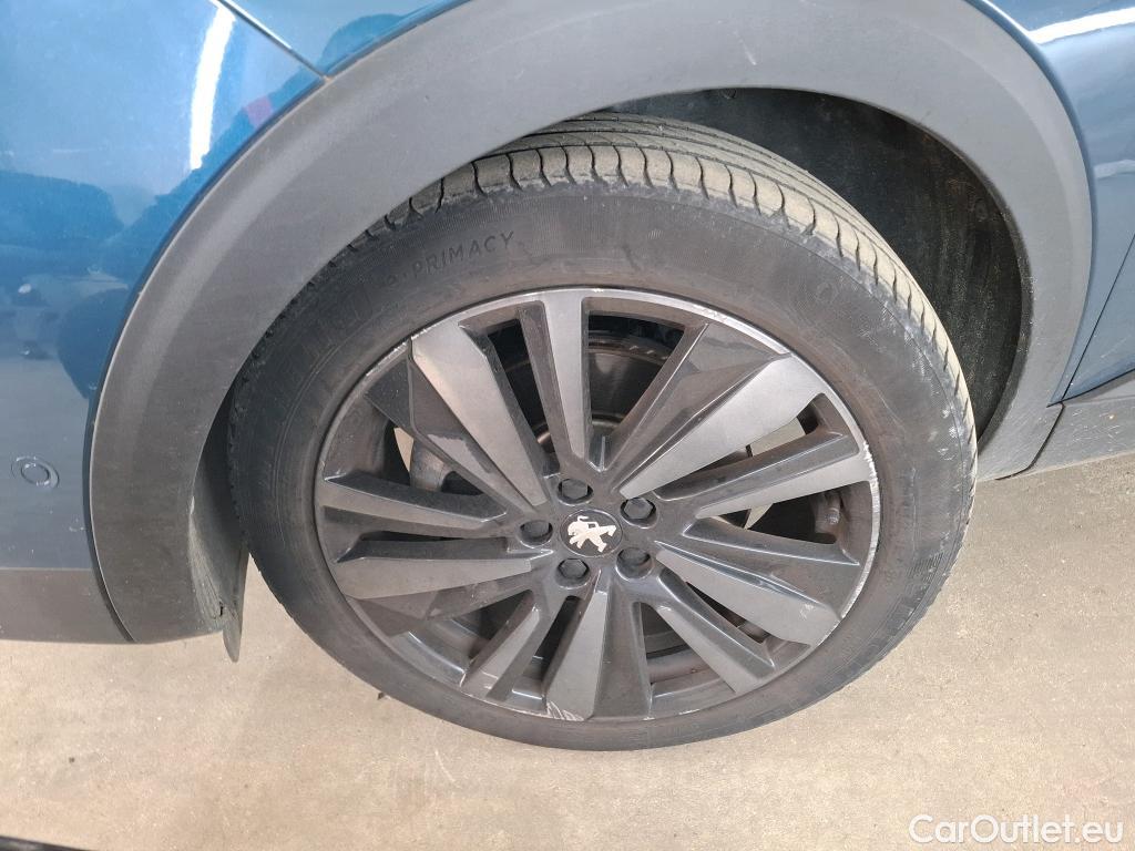  Peugeot  3008 PEUGEOT  / 2020 / 5P / SUV 1.6 HYBRID4 300 E-EAT8 GT Pack #3