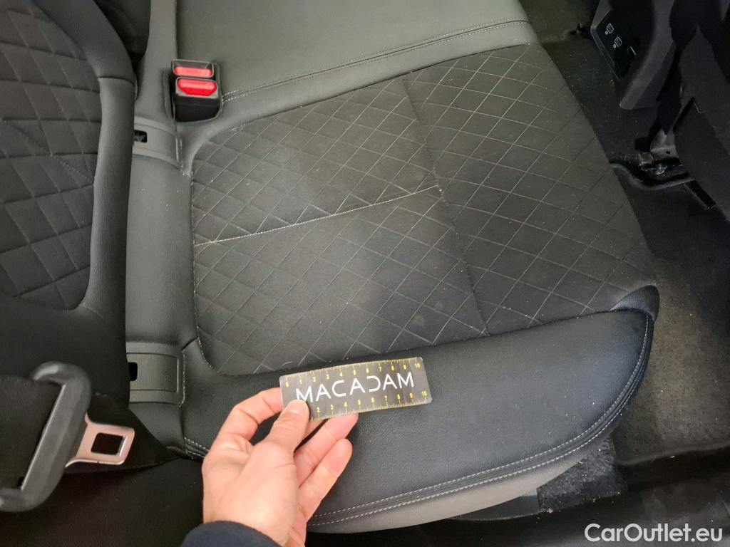  Renault  Kadjar RENAULT  / 2018 / 5P / Crossover Intens TCe 160 FAP #28