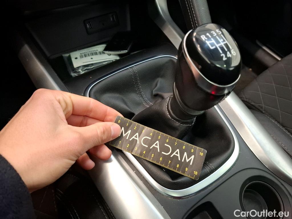  Renault  Kadjar RENAULT  / 2018 / 5P / Crossover Intens TCe 160 FAP #17