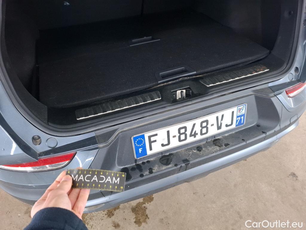  Renault  Kadjar RENAULT  / 2018 / 5P / Crossover Intens TCe 160 FAP #1