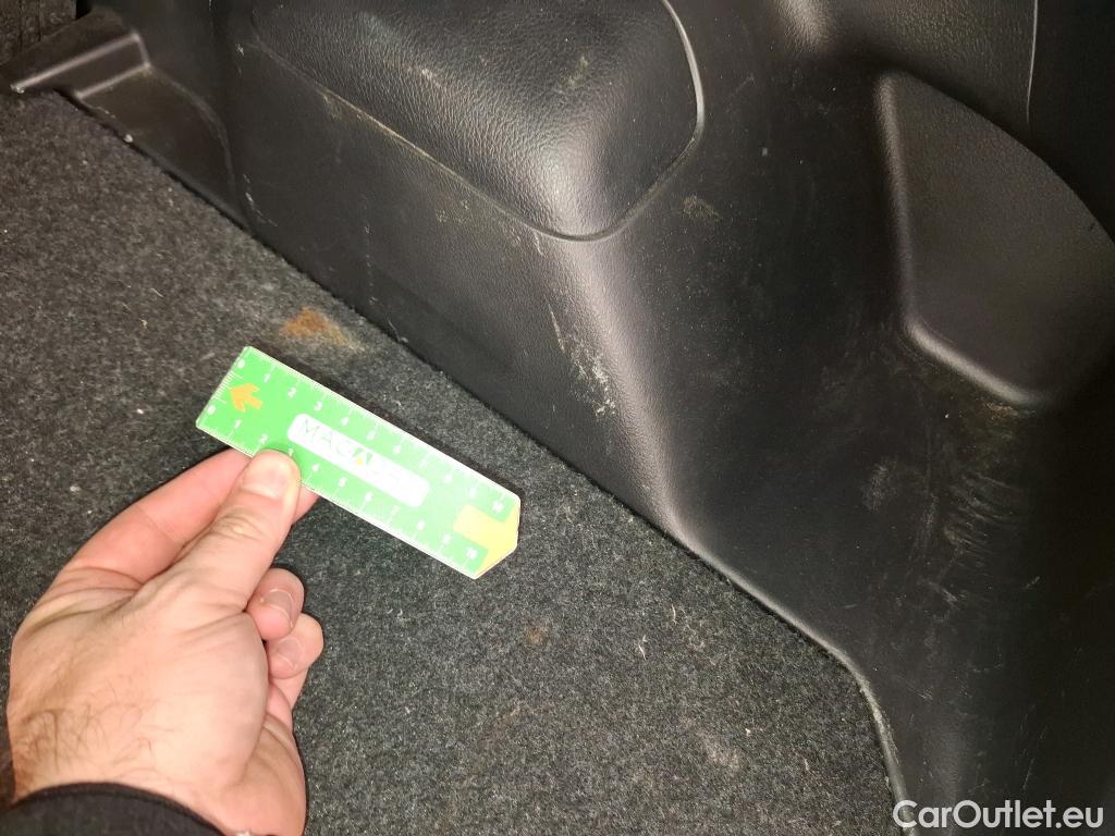  Toyota  Yaris TOYOTA  Hybride / 2017 / 5P / Berline 1.5 VVT-I HYBRID France Business #7