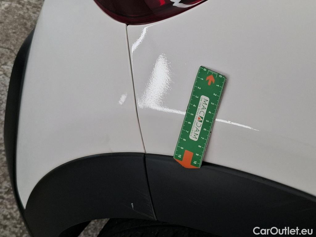  Citroen  C3 CITROEN  / 2020 / 5P / Berline PureTech 83 S&S BVM Feel Business #2