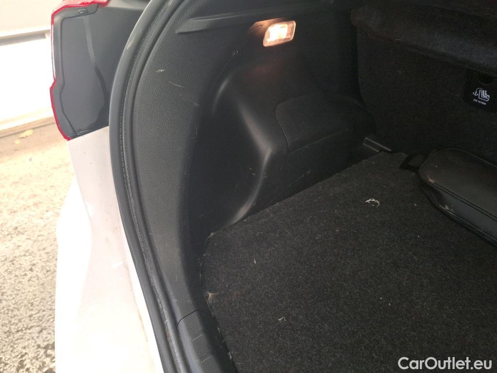  Toyota  Yaris TOYOTA  Hybride / 2017 / 5P / Berline 1.5 VVT-I HYBRID France Business #8