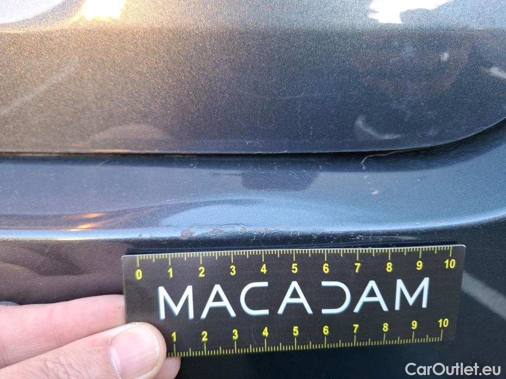  Nissan  Micra NISSAN  / 2016 / 5P / Berline IG-T 92 Business Edition #10