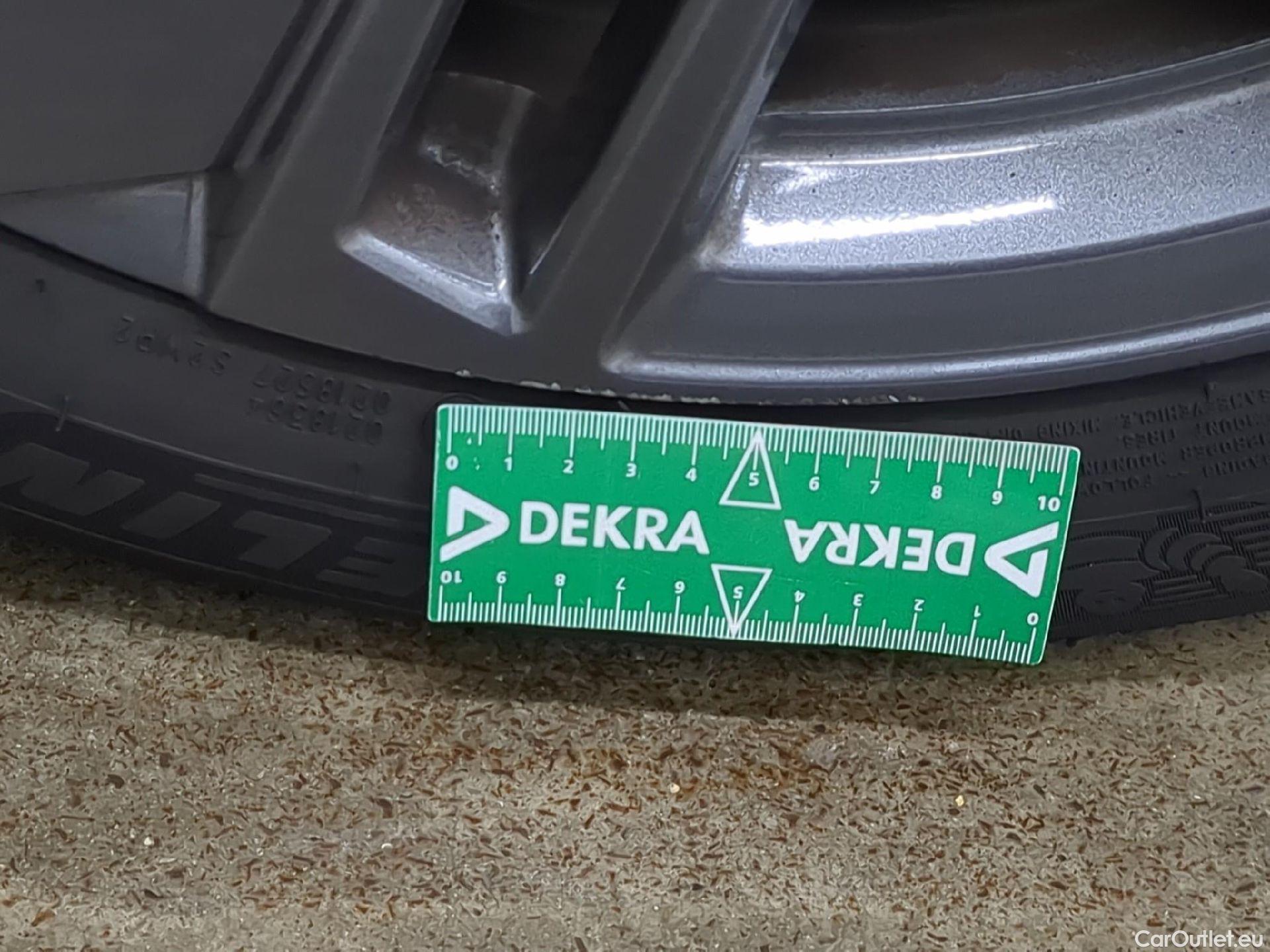  Peugeot  308  Active Pack 1.2 PureTech 130CV BVA8 E6d #10