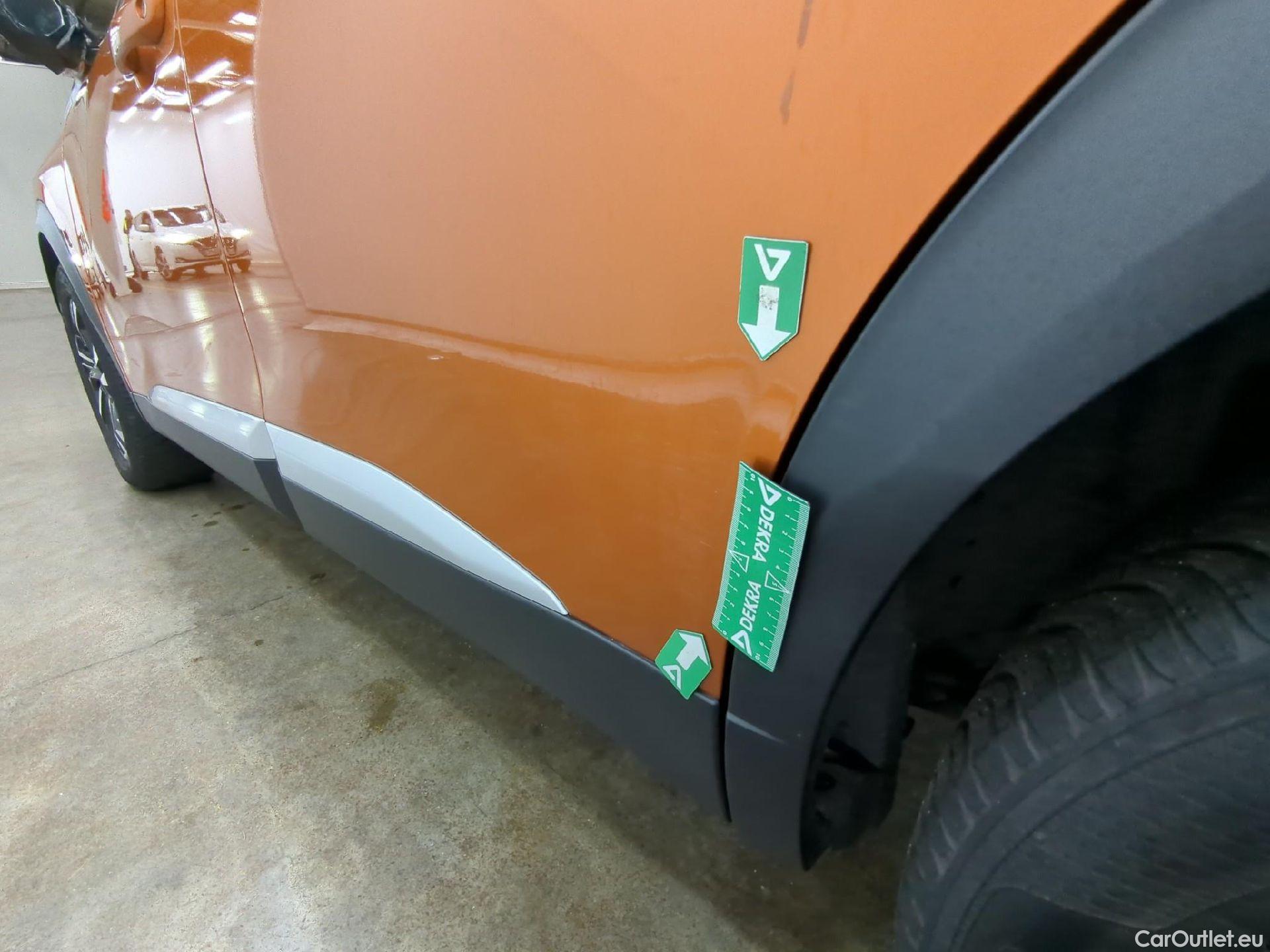  Peugeot  2008  Allure Pack 1.5 HDi 110CV BVM6 E6d #22