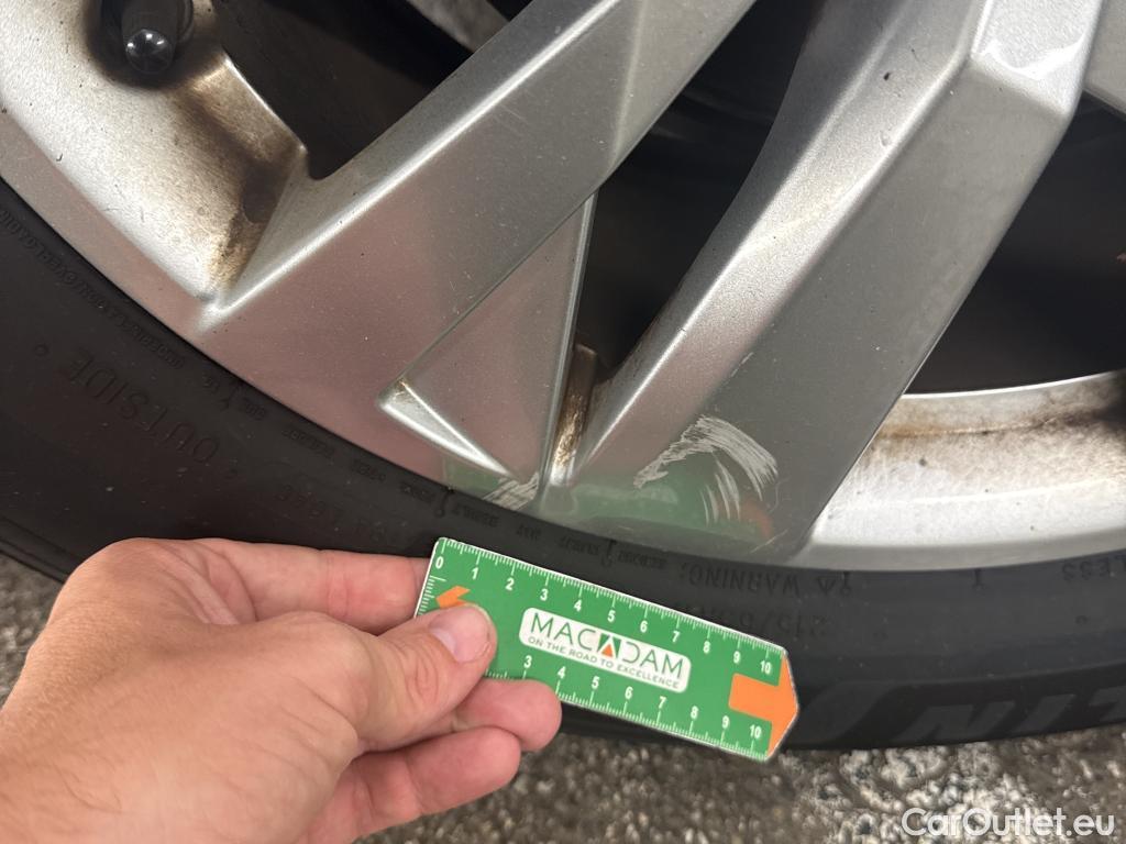  Peugeot  3008  Active Pack 1.2 PureTech 130CV BVA8 E6d #6