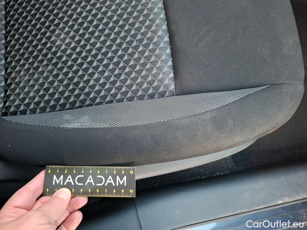  Nissan  Micra NISSAN  / 2016 / 5P / Berline IG-T 92 Business Edition #28