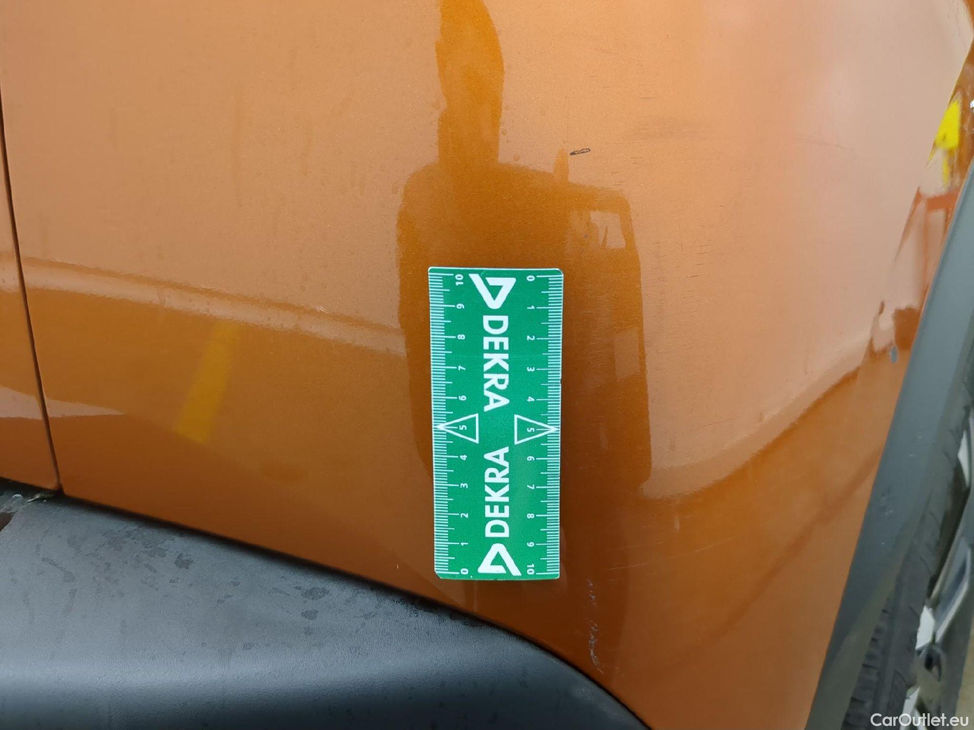  Peugeot  2008  Allure Pack 1.5 HDi 110CV BVM6 E6d #27