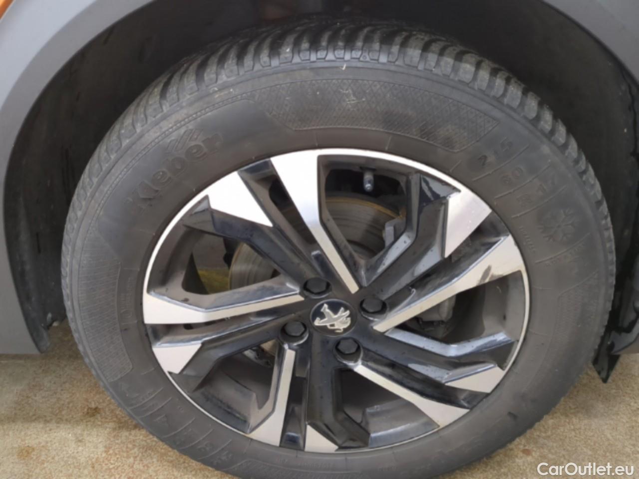  Peugeot  2008  Allure Pack 1.5 HDi 110CV BVM6 E6d #1