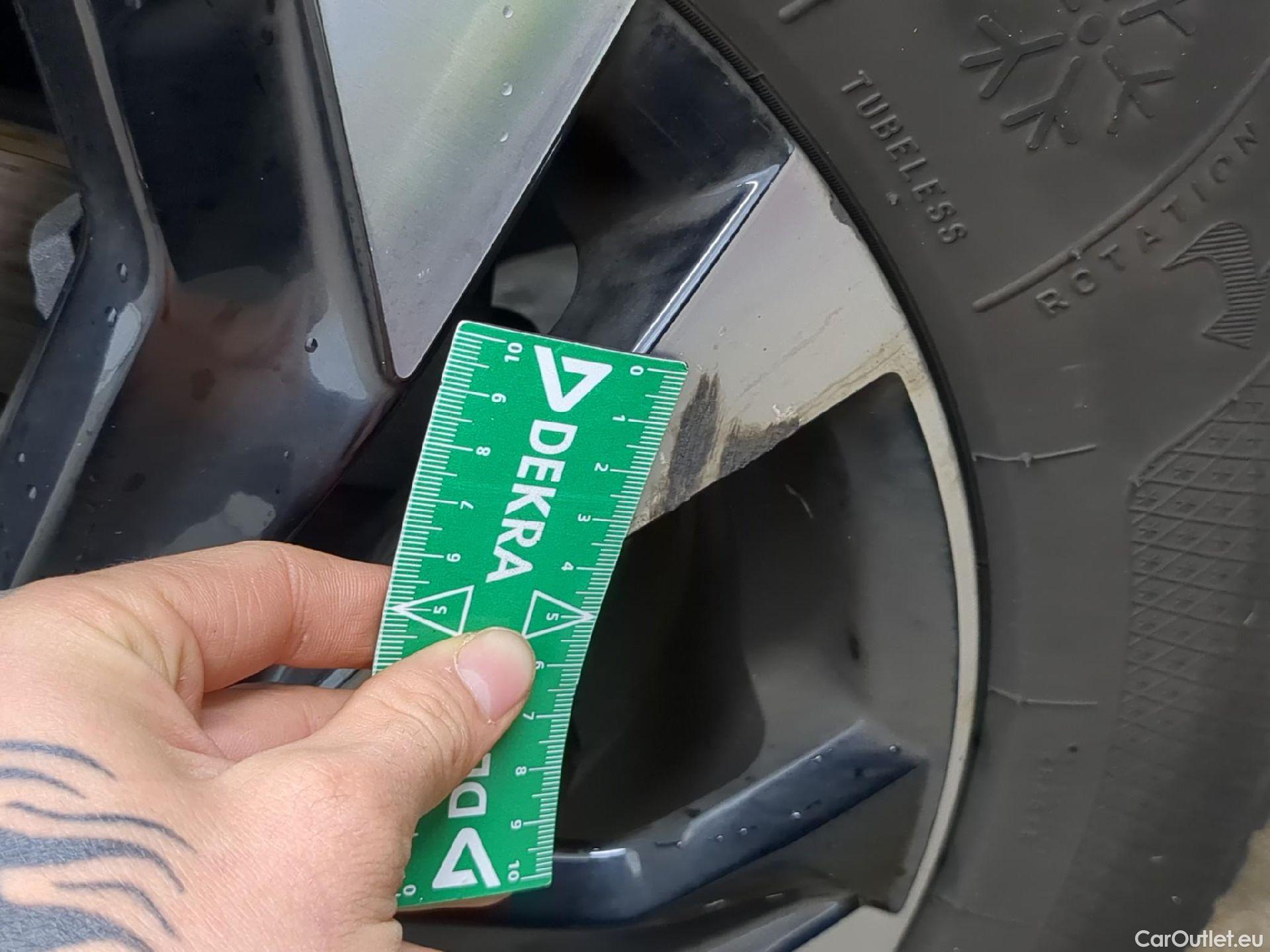  Peugeot  2008  Allure Pack 1.5 HDi 110CV BVM6 E6d #6