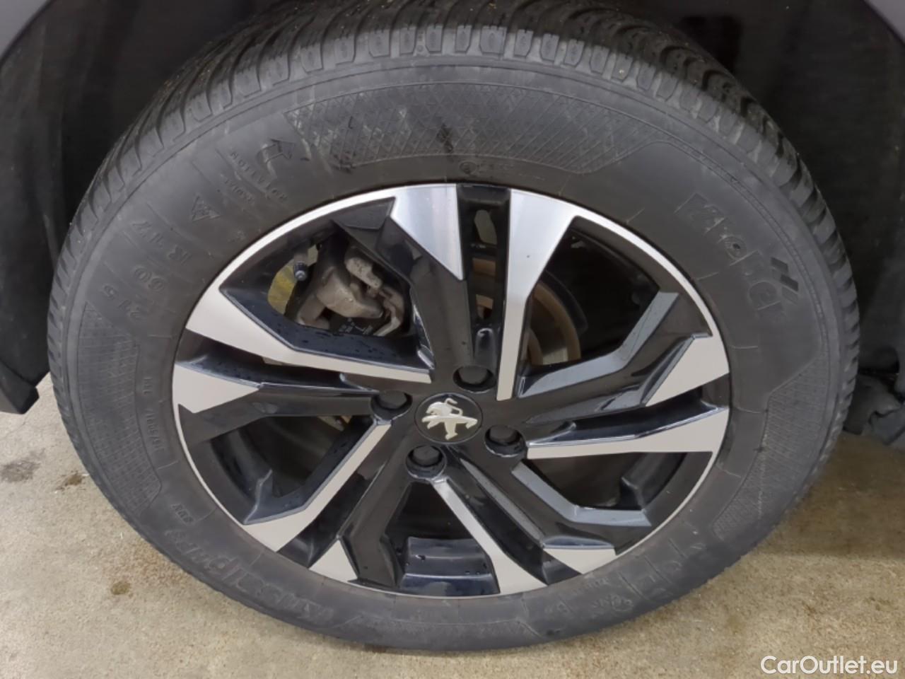  Peugeot  2008  Allure Pack 1.5 HDi 110CV BVM6 E6d #4