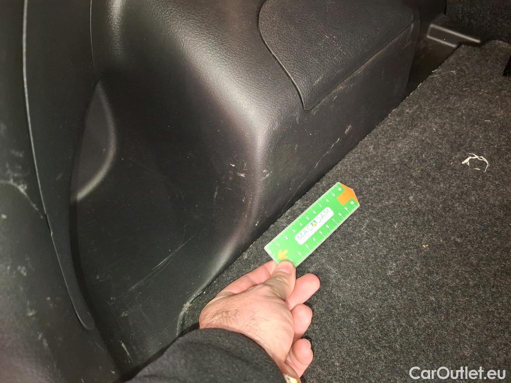  Toyota  Yaris TOYOTA  Hybride / 2017 / 5P / Berline 1.5 VVT-I HYBRID France Business #10