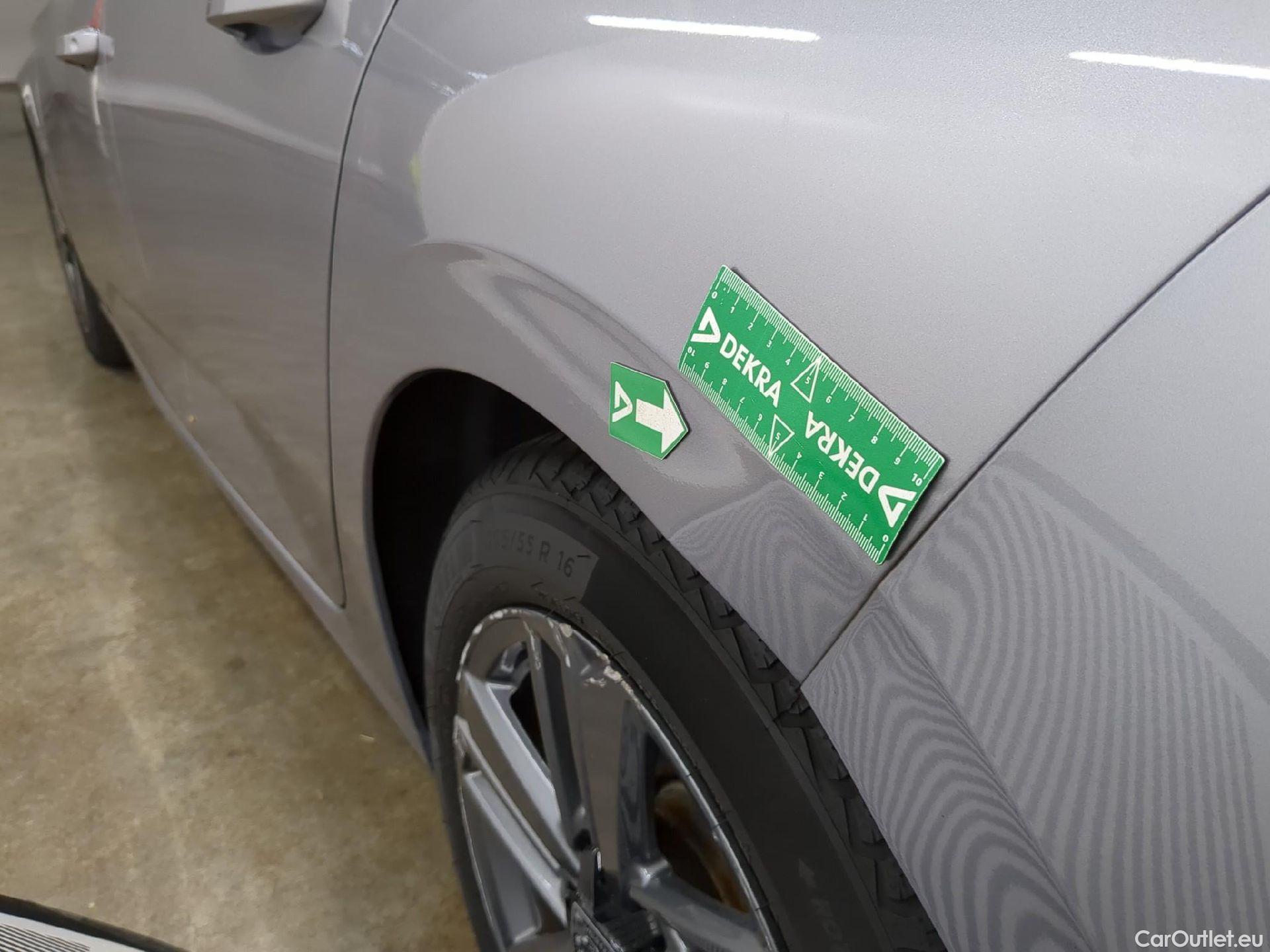  Peugeot  308  Active Pack 1.2 PureTech 130CV BVA8 E6d #31