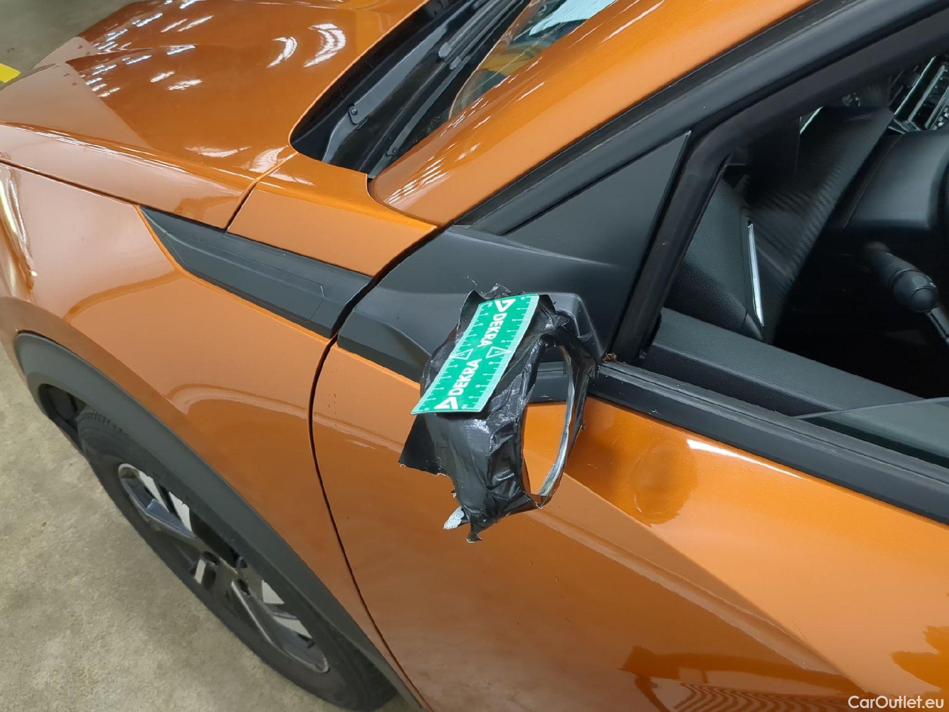  Peugeot  2008  Allure Pack 1.5 HDi 110CV BVM6 E6d #15