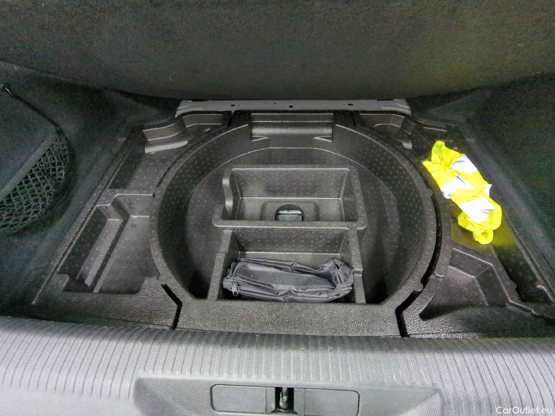  Peugeot  308  Active Pack 1.2 PureTech 130CV BVA8 E6d #4