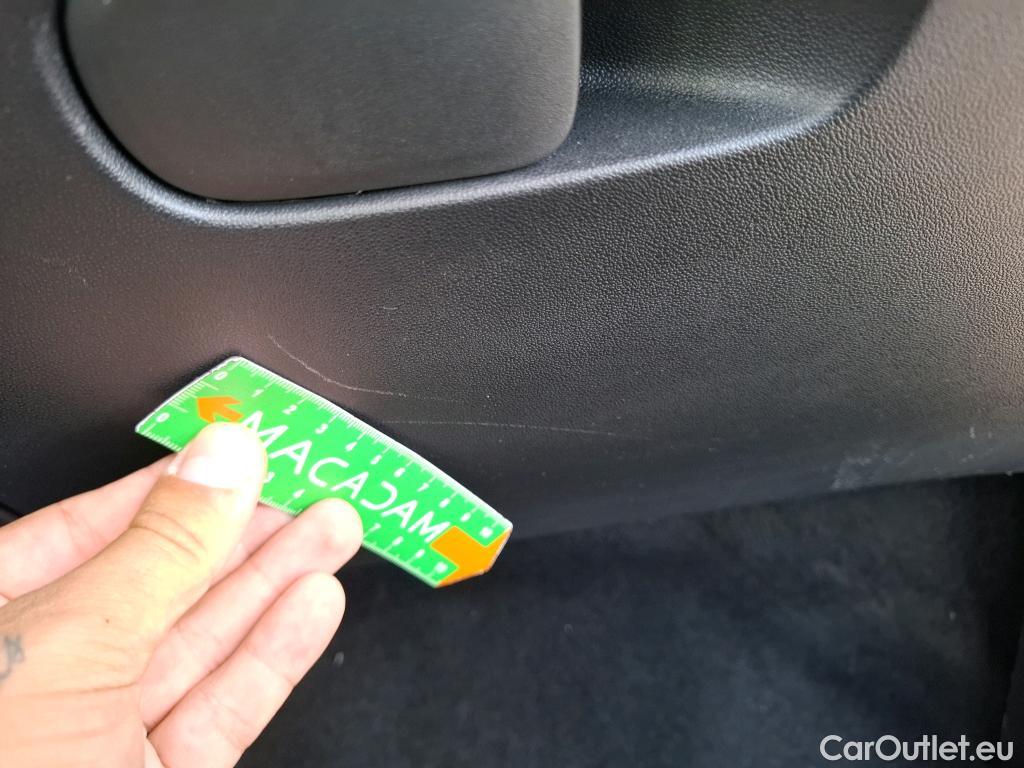  Citroen  C3  Shine Business 1.2 PureTech 110CV BVM6 E6dT #8