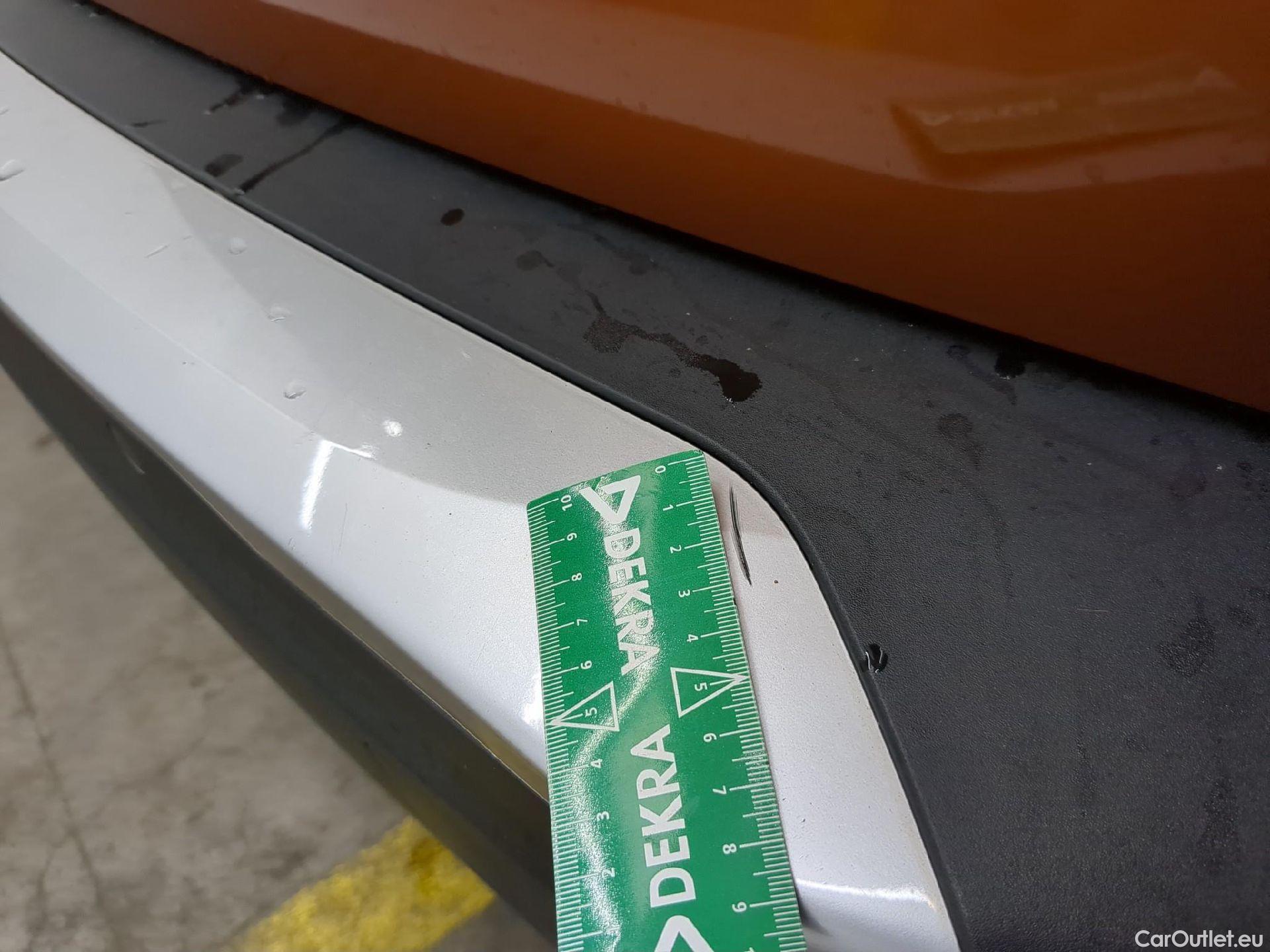  Peugeot  2008  Allure Pack 1.5 HDi 110CV BVM6 E6d #29