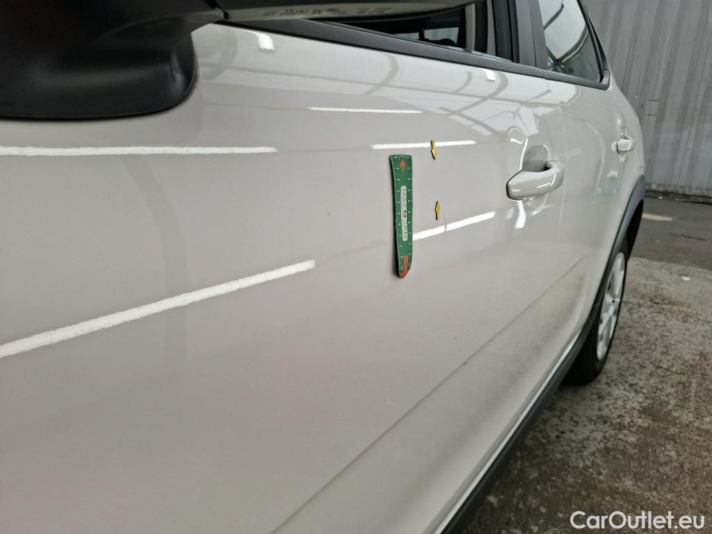  Citroen  C3 CITROEN  / 2020 / 5P / Berline PureTech 83 S&S BVM Feel Business #7