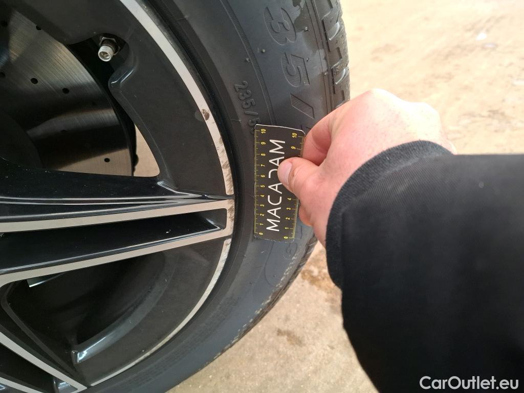  Mercedes  G-Klasee MERCEDES-BENZ GLC / 2019 / 5P / SUV GLC 200 d AMG Line #26