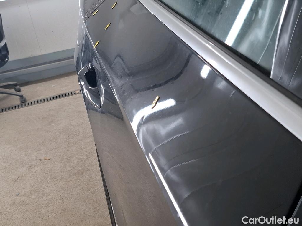  Audi  Q5 AUDI  / 2016 / 5P / SUV 50 TFSI e 299 QTT S TRONIC 7 BUS EXEC #40