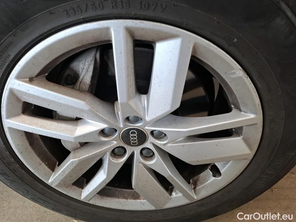  Audi  Q5 AUDI  / 2016 / 5P / SUV 50 TFSI e 299 QTT S TRONIC 7 BUS EXEC #52