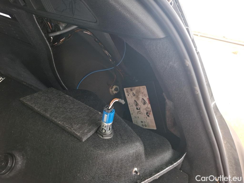  Audi  Q5 AUDI  / 2016 / 5P / SUV 50 TFSI e 299 QTT S TRONIC 7 BUS EXEC #62