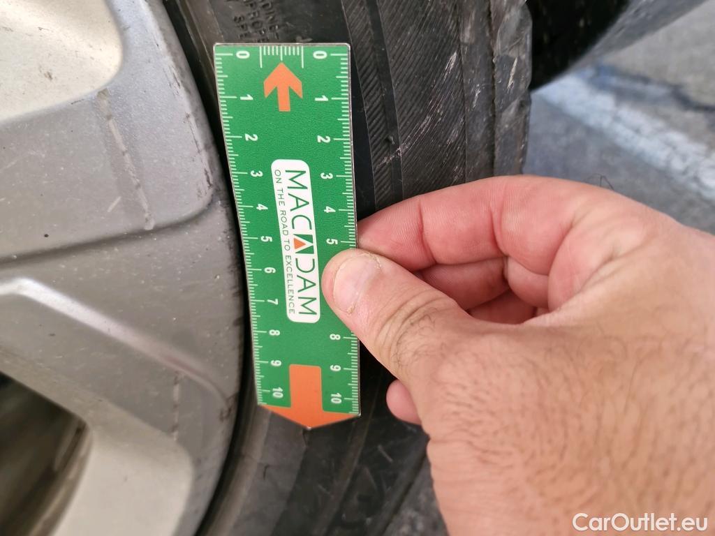  Citroen  C5 CITROEN  Aircross / 2018 / 5P / SUV Hybrid 225 ë-EAT8 Business #31