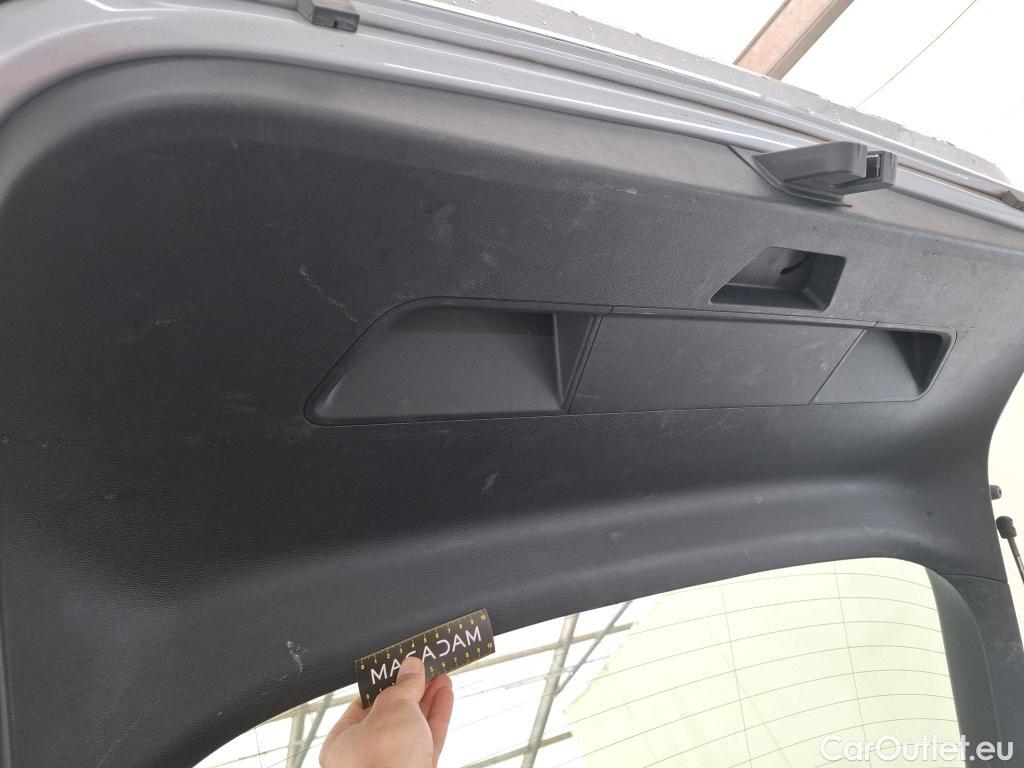  Seat  Leon SEAT  Sportstourer / 2020 / 5P / Break 1.0 eTSI 110 DSG S&S Style Business #22