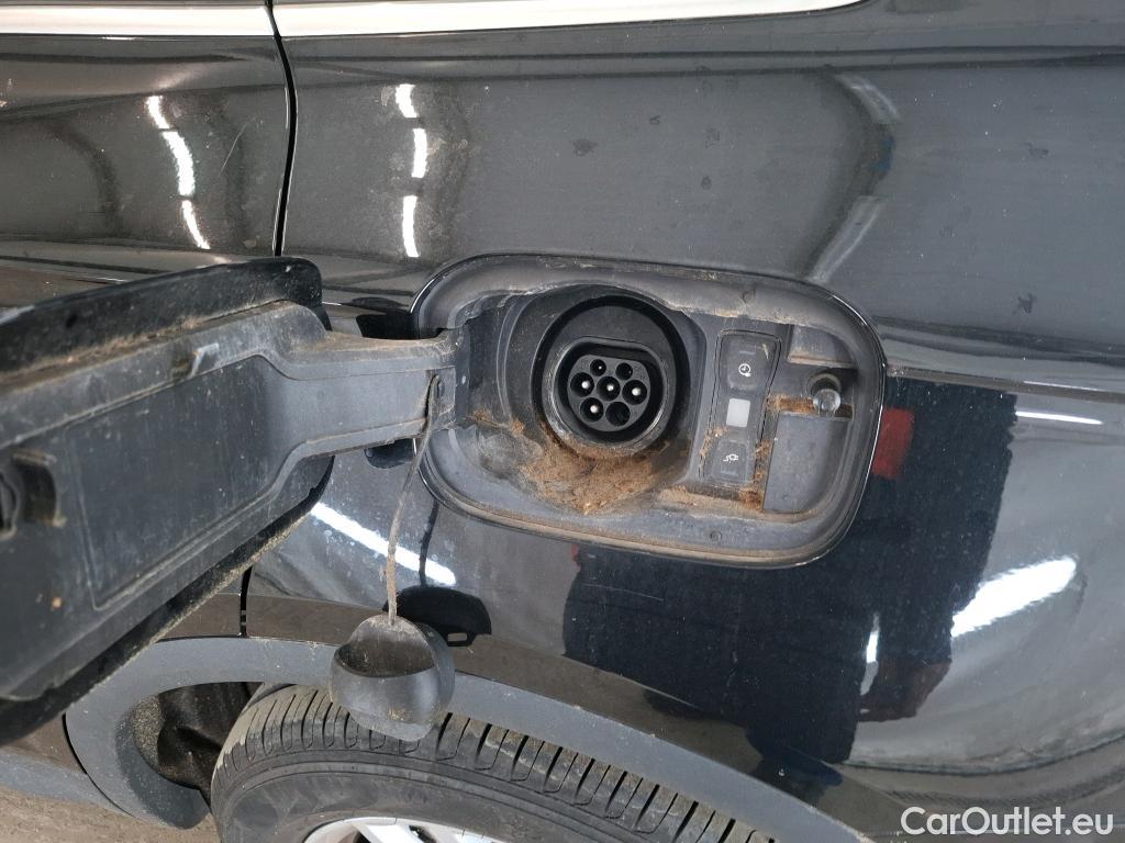  Audi  Q5 AUDI  / 2016 / 5P / SUV 50 TFSI e 299 QTT S TRONIC 7 BUS EXEC #28