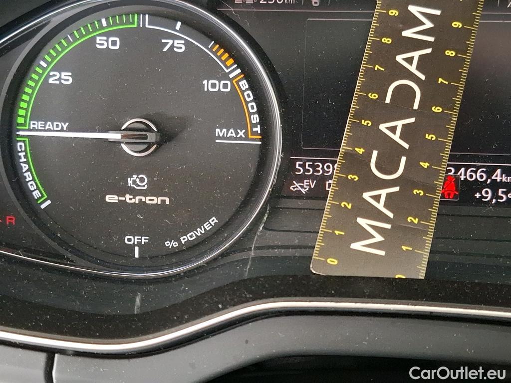  Audi  Q5 AUDI  / 2016 / 5P / SUV 50 TFSI e 299 QTT S TRONIC 7 BUS EXEC #2