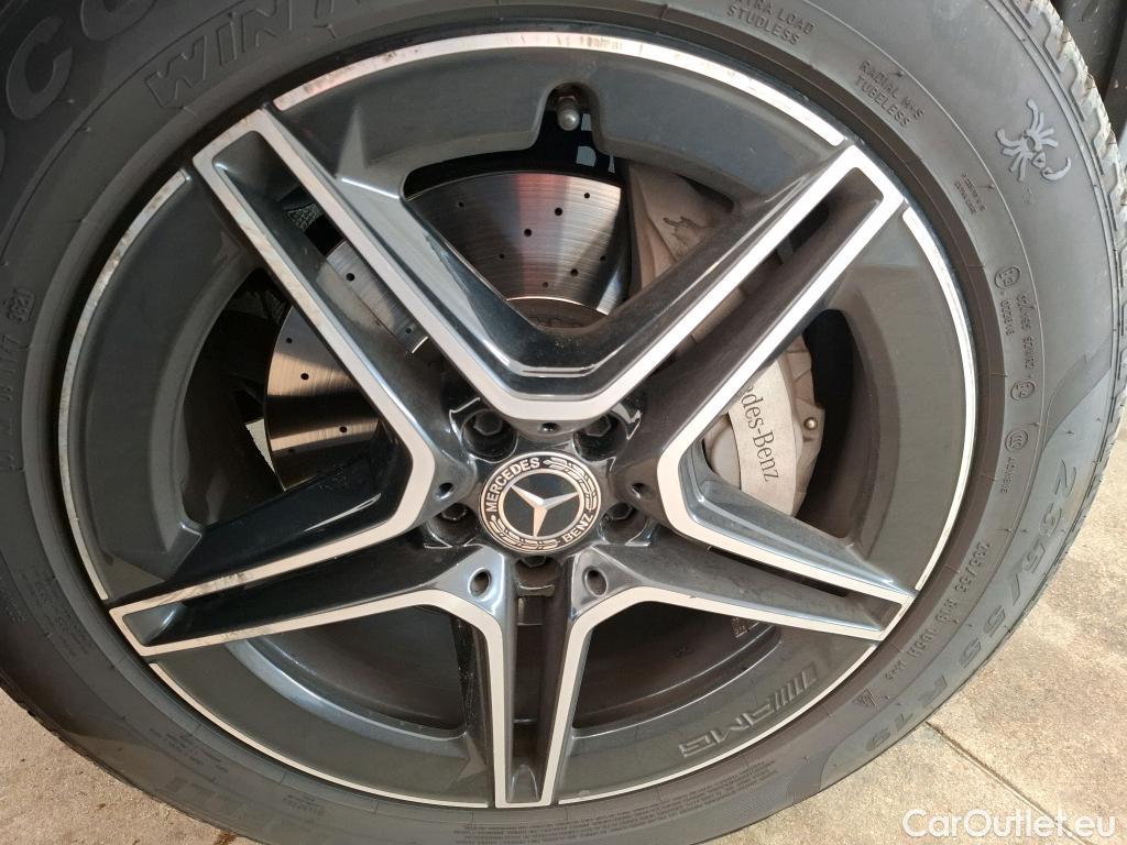  Mercedes  G-Klasee MERCEDES-BENZ GLC / 2019 / 5P / SUV GLC 200 d AMG Line #13