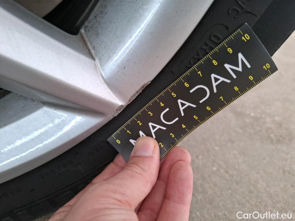  Seat  Leon SEAT  Sportstourer / 2020 / 5P / Break 1.0 eTSI 110 DSG S&S Style Business #7