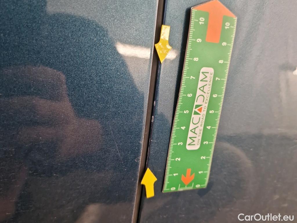  Citroen  C5 CITROEN  Aircross / 2018 / 5P / SUV Hybrid 225 ë-EAT8 Business #70