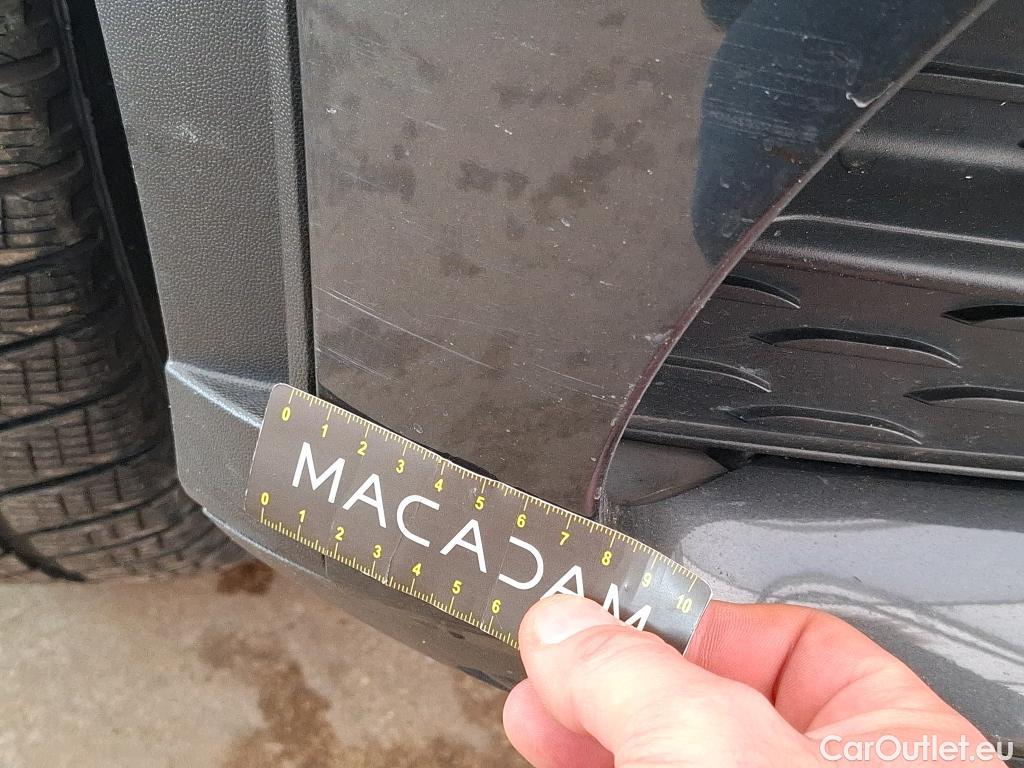  Mercedes  G-Klasee MERCEDES-BENZ GLC / 2019 / 5P / SUV GLC 200 d AMG Line #9