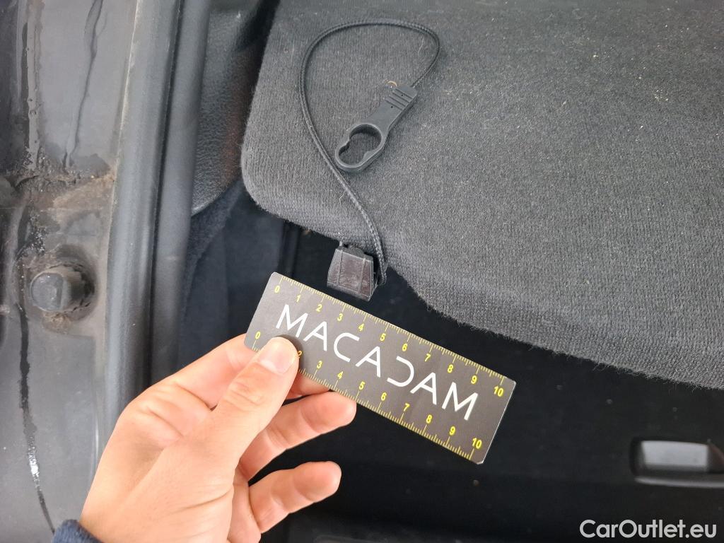  Bmw  X2 Série  F39 sDrive 18d Lounge 2.0 150CV BVM6 E6d #36