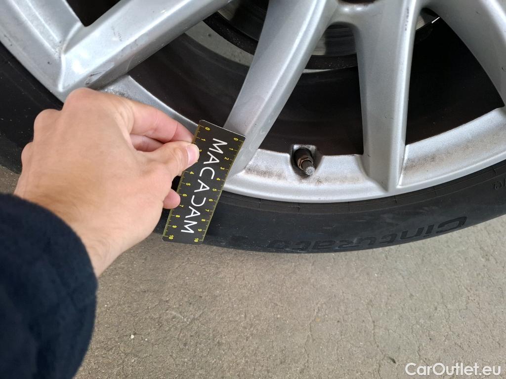  Bmw  X2 Série  F39 sDrive 18d Lounge 2.0 150CV BVM6 E6d #51