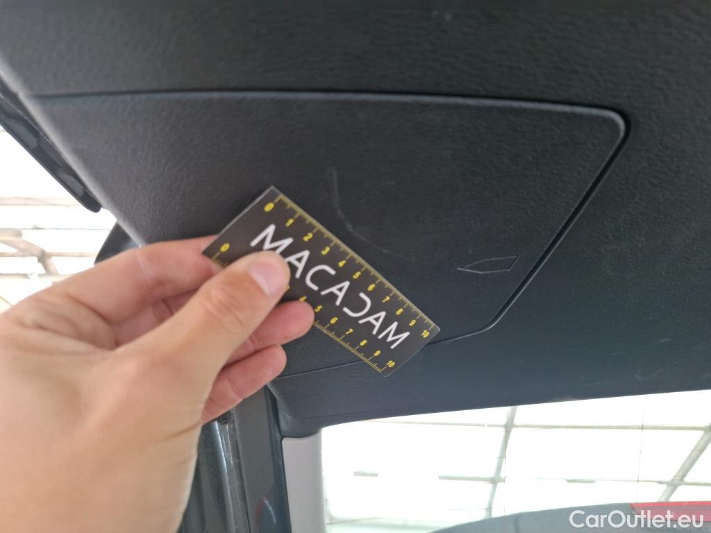  Bmw  X1 Série  sDrive16d Lounge 1.5 115CV BVM6 E6 #47